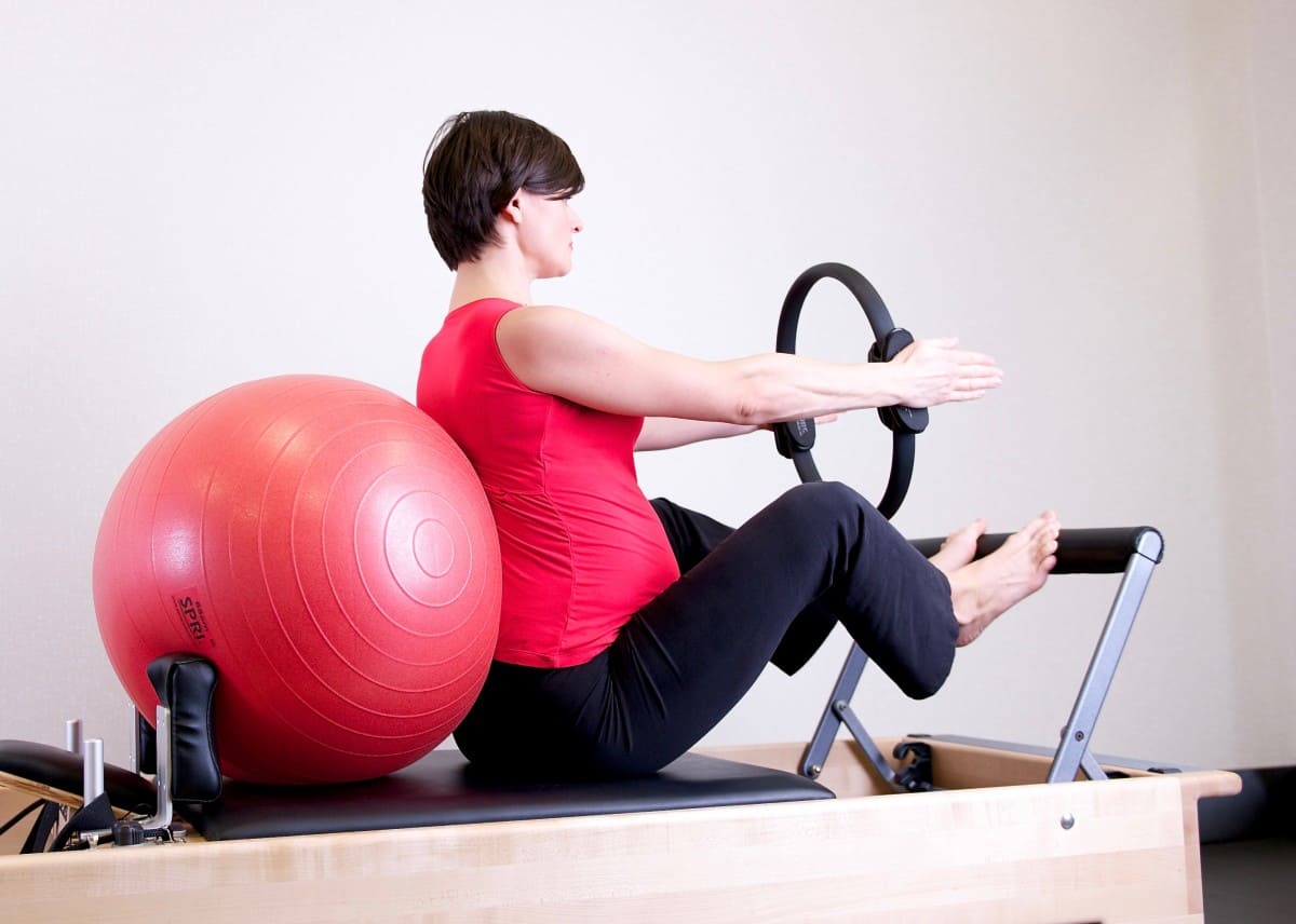 yoga-pilates-gravidanza-header